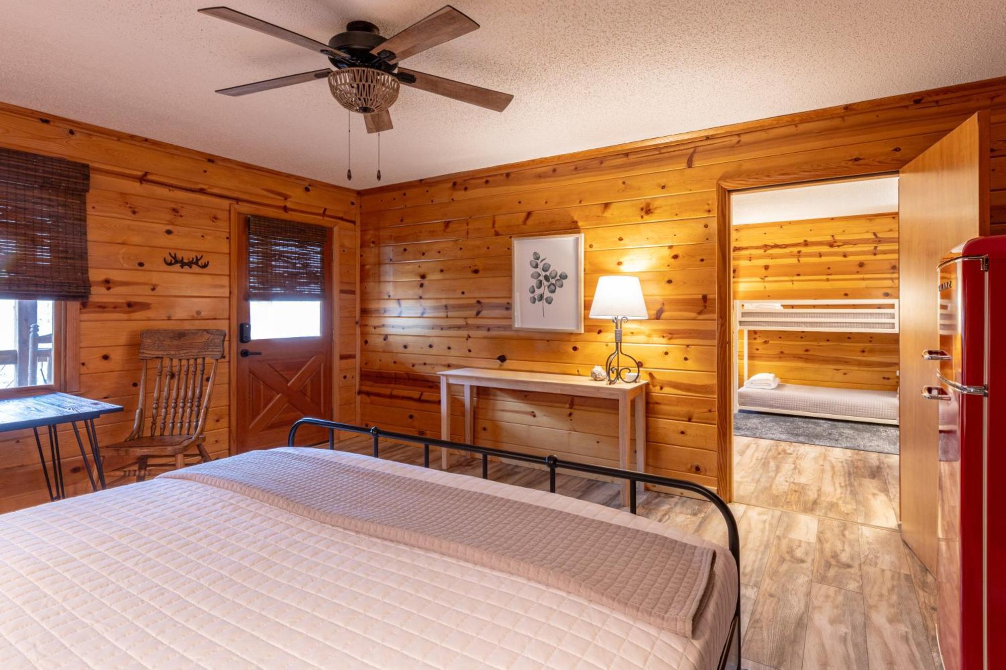 Вилла Mount Mitchell Eco Retreat Busick Экстерьер фото