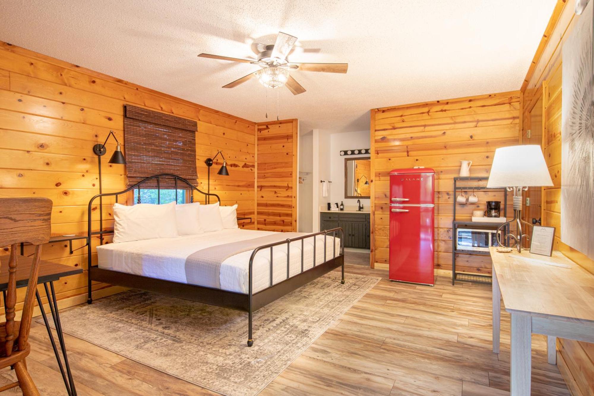 Вилла Mount Mitchell Eco Retreat Busick Экстерьер фото